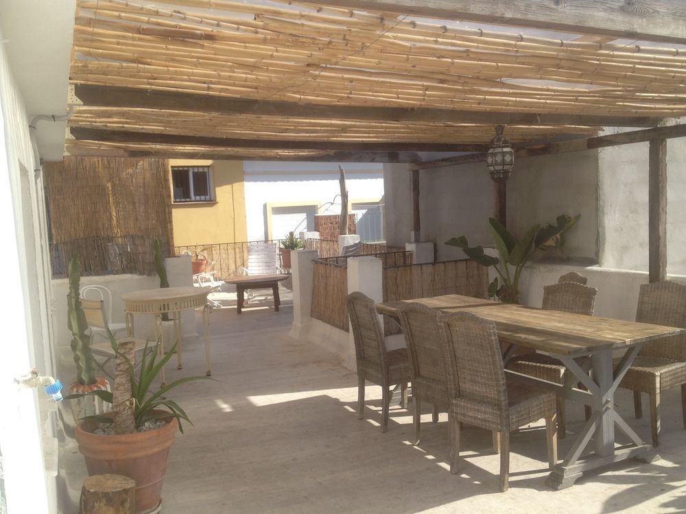 Hostal The Monkey Room Marbella Ngoại thất bức ảnh
