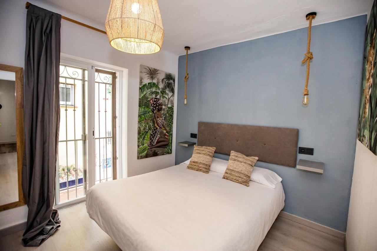 Hostal The Monkey Room Marbella Ngoại thất bức ảnh
